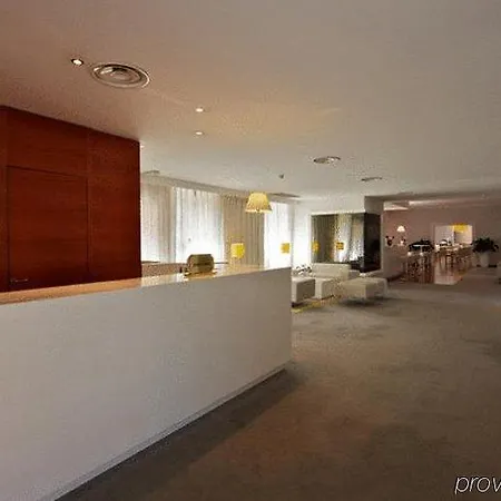מלון Garden Area Eur