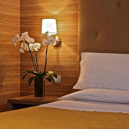 Garden Area Eur 4* רומא