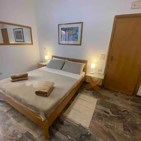 House Nomentano Apartment