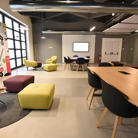 Hotel Dotcampus Center Řím