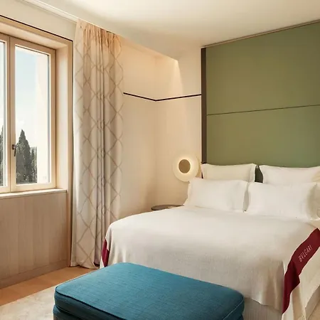 Hotel Bvlgari 5*