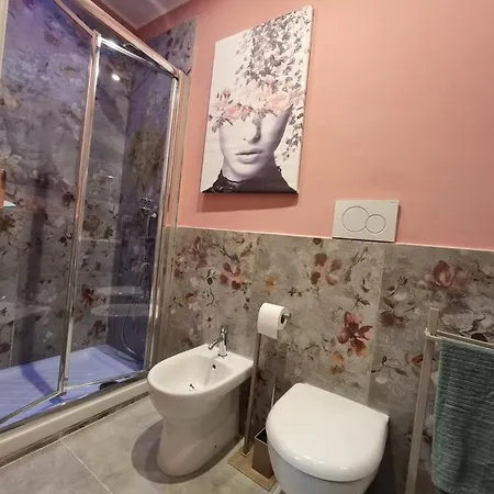Juno Apartment *