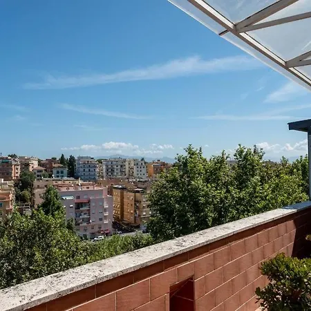 Apartamento Attico Per Quattro Persone Sulla Nomentana, Wi-fi, Aria Condizionata