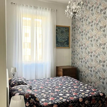 Apartment Casa Fiore Rome