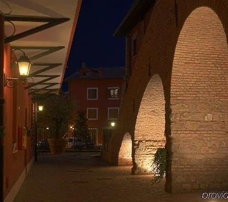 Apart-hotel Borgo Papareschi