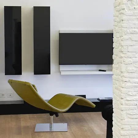 Arcasuite Tritone Luxury Apartment