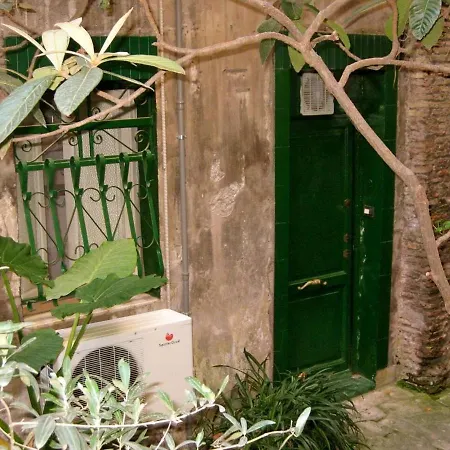 Casina Roma, 2 Min To Piazza Navona Appartement Rome