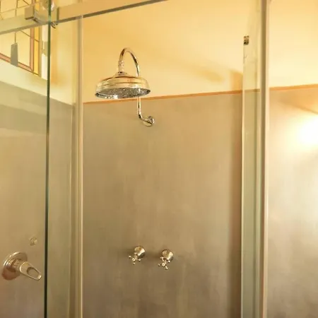Trastevere Charming Romantic Loft By Yourhost
