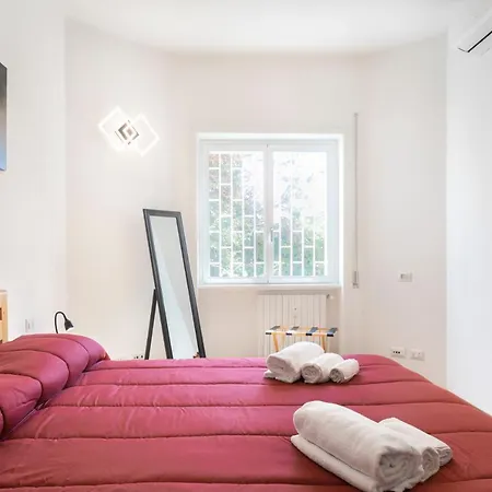 Cozy Flat 2 Bedrooms 2 Bathrooms With Balcony *