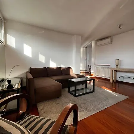 Apartment Open Space In Prati