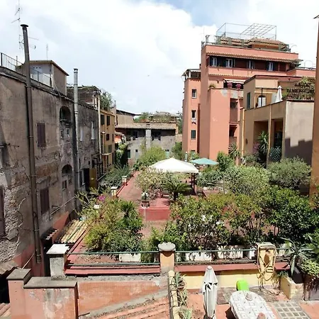 Apartment Scarpetta32 - Your In Trastevere *