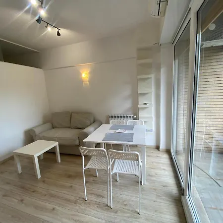 Apartment Ponte Tazio By Ghor