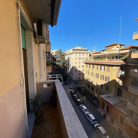 Aura * Rome