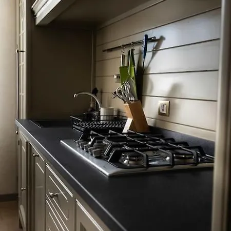 Apartamento Merulana Penthouse: 5 Minutes Walk From Colosseum *