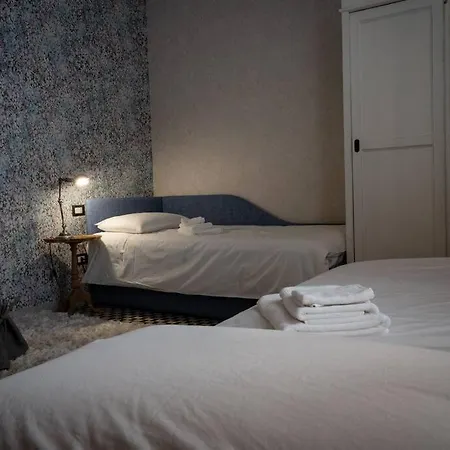 Merulana Penthouse: 5 Minutes Walk From Colosseum Apartamento *