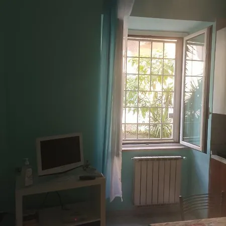 Appartement Licheni House *