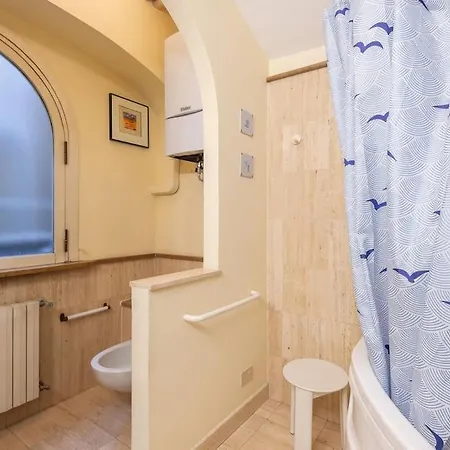 Appartamento Porta Pia Elegant Two Bedroom