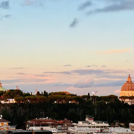 Vista San Pietro Rome