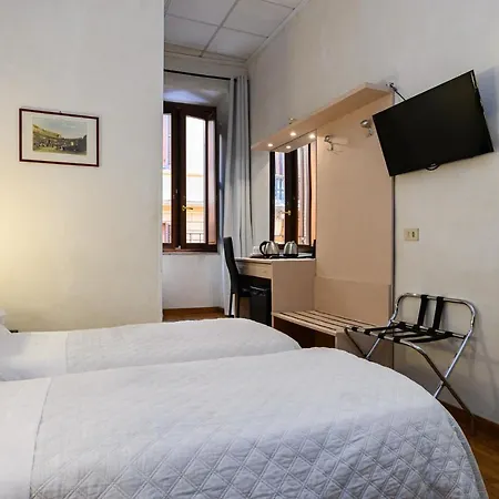 Julia 3* Roma