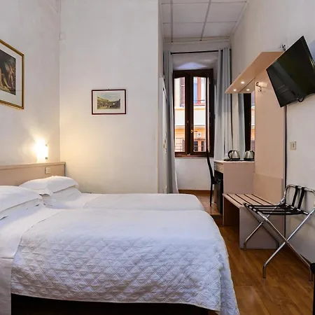 Otel Julia 3*