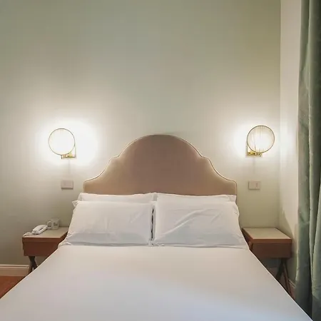 Palazzo Dei Cardinali מלון 3*