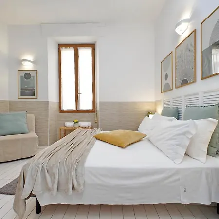 Bed & Breakfast Opera - And Roma