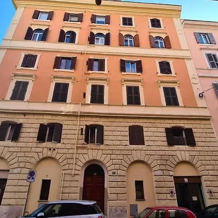 Colossehome Apartment