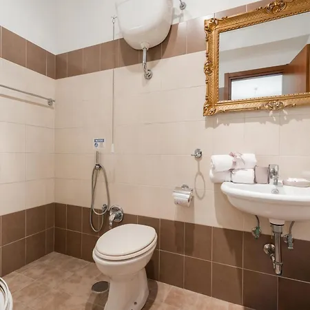 Rome's Holidays Guest house 2*
