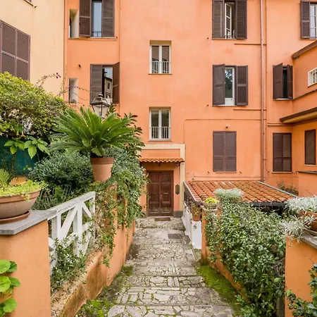 Apartment Fl Il Piccolo Borgo Di Trastevere Rome