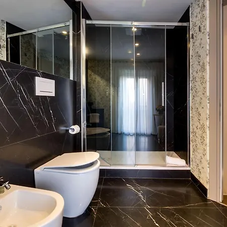 Piazza Farnese Luxury