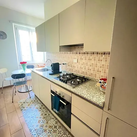 Lucens Domus Quartiere Trieste * Roma