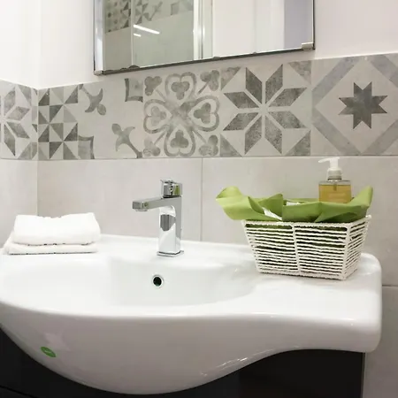 Santonofrio Apartamento *