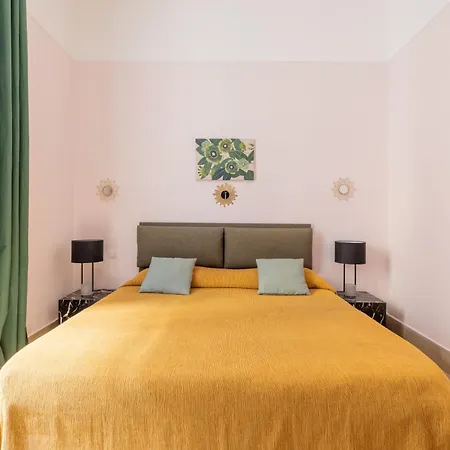 Domus Castroni Scipioni Bed & Breakfast Roma