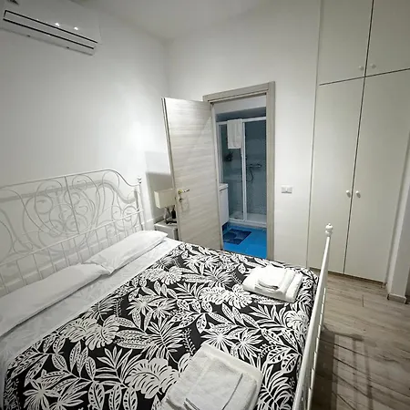 Urbe - Delizioso Quartiere Coppede * Roma