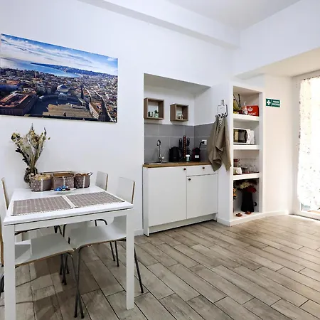 Maison Borghese 2* Roma