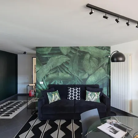 Loft 36 By Omen Hospitality Апартаменты *