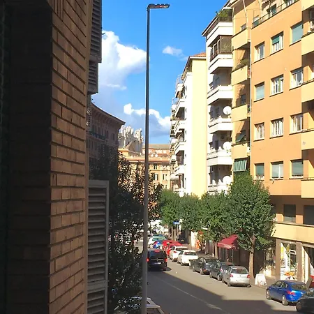 Tourist Flat - A Due Passi Apartment *