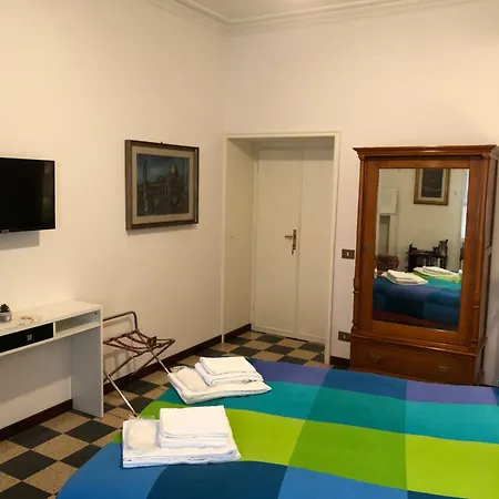 Tourist Flat - A Due Passi Apartment