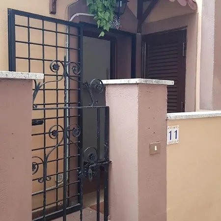 Vatican Canal 9-11 Apartamento *