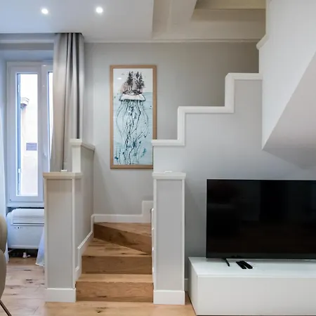 Apartment Viam 16b Rome