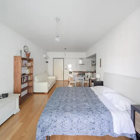 Apartment Delizioso A Porta Portese Rome
