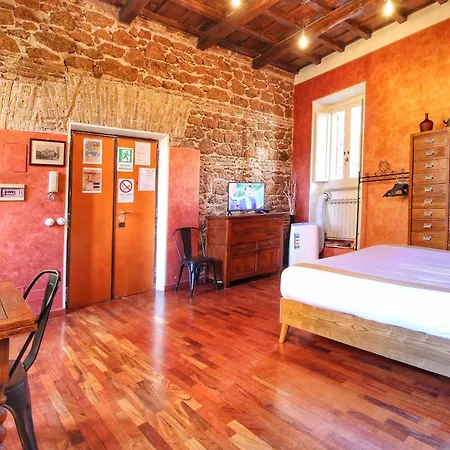 Apartment Trastevere Charming Romantic Loft By Yourhost