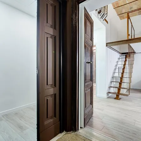 Daire Inner House 3 *