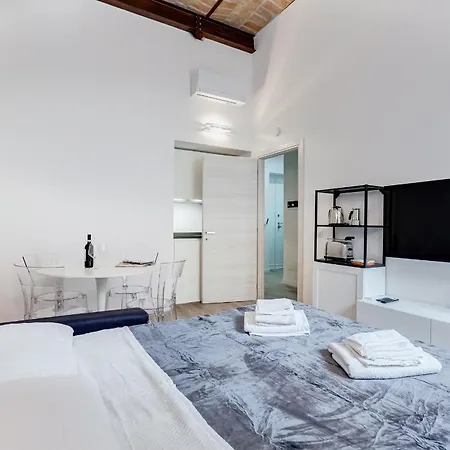 Daire Inner House 3 Roma