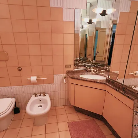 Domus Gracchi Apartment