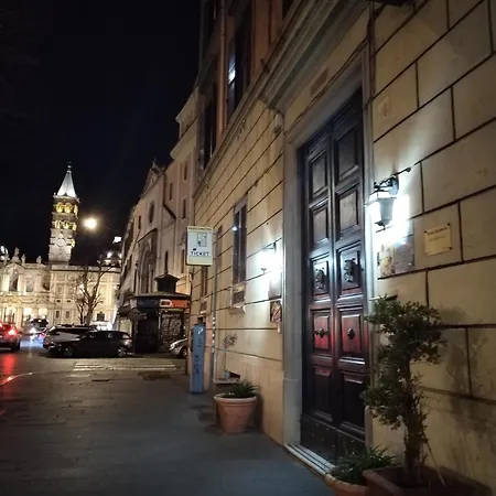 L'esquilina * Rome