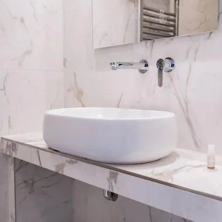 Apartment Domina - San Pietro 1 *