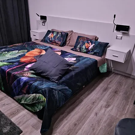 Vittoria's * Řím