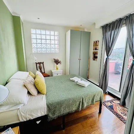 Appartamento Penthouse Con Terrazzo Vista A Monteverde