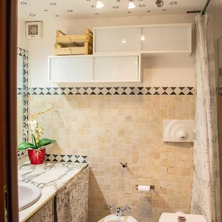 Apartment Borgo Vittorio - Exclusive In The Heart Of Rome